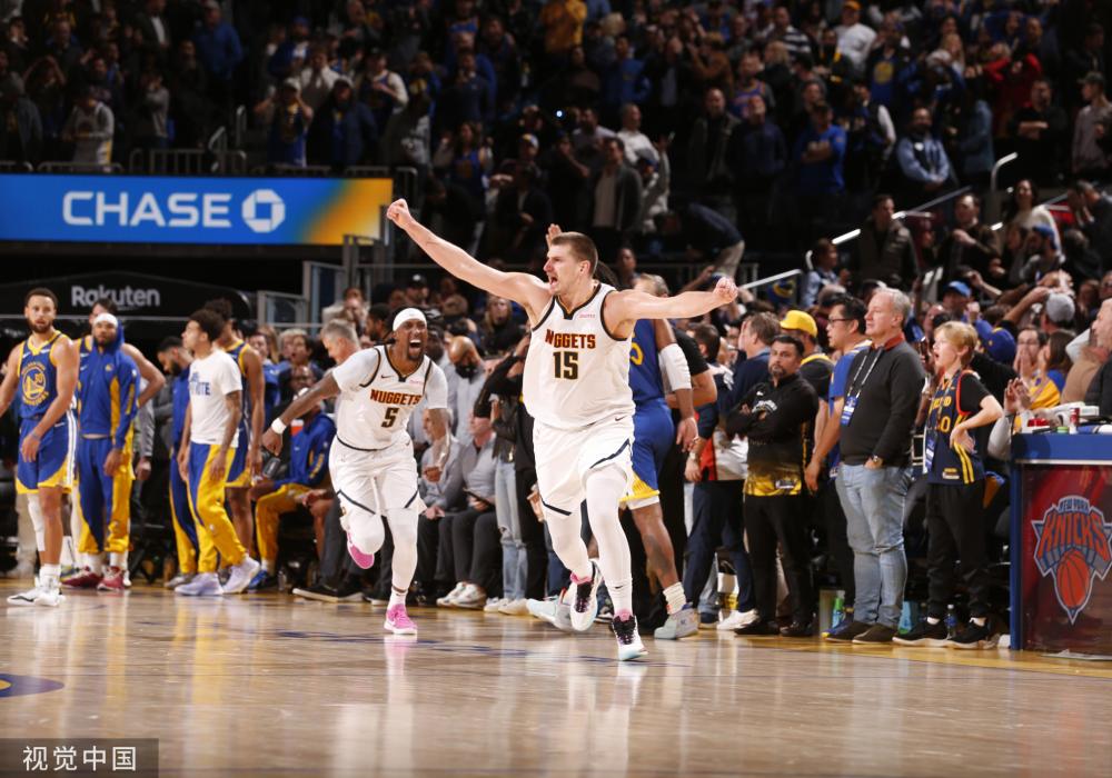 出浓厚兴趣 出浓厚兴趣